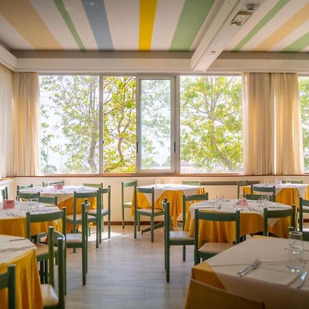 Hotel Royal Giulianova Kültér fotó