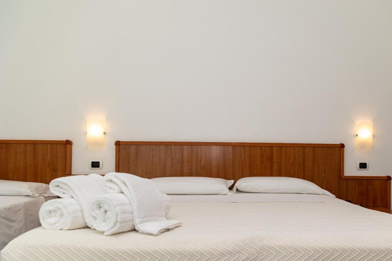 Hotel Royal Giulianova Kültér fotó