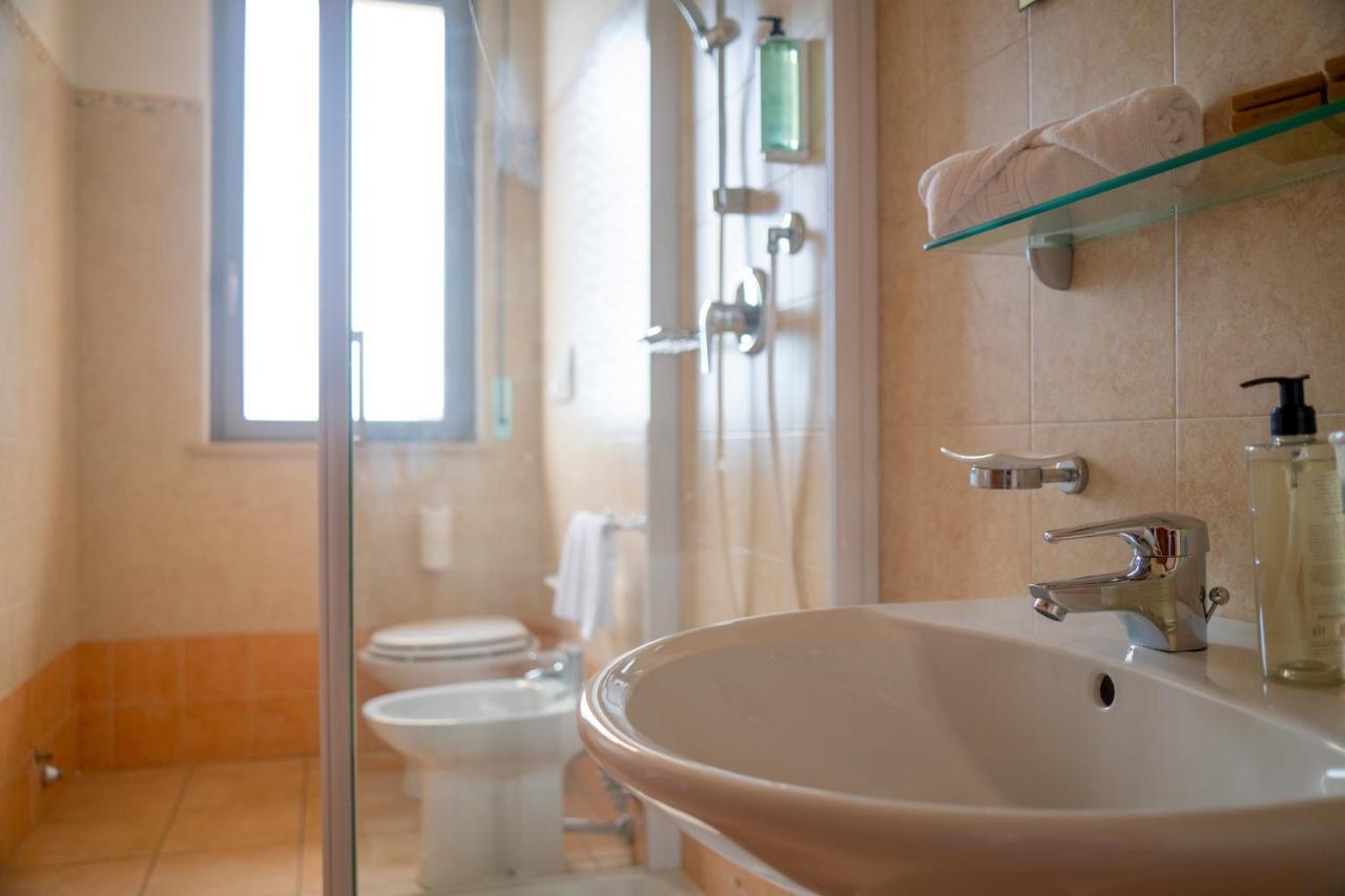 Hotel Royal Giulianova Kültér fotó