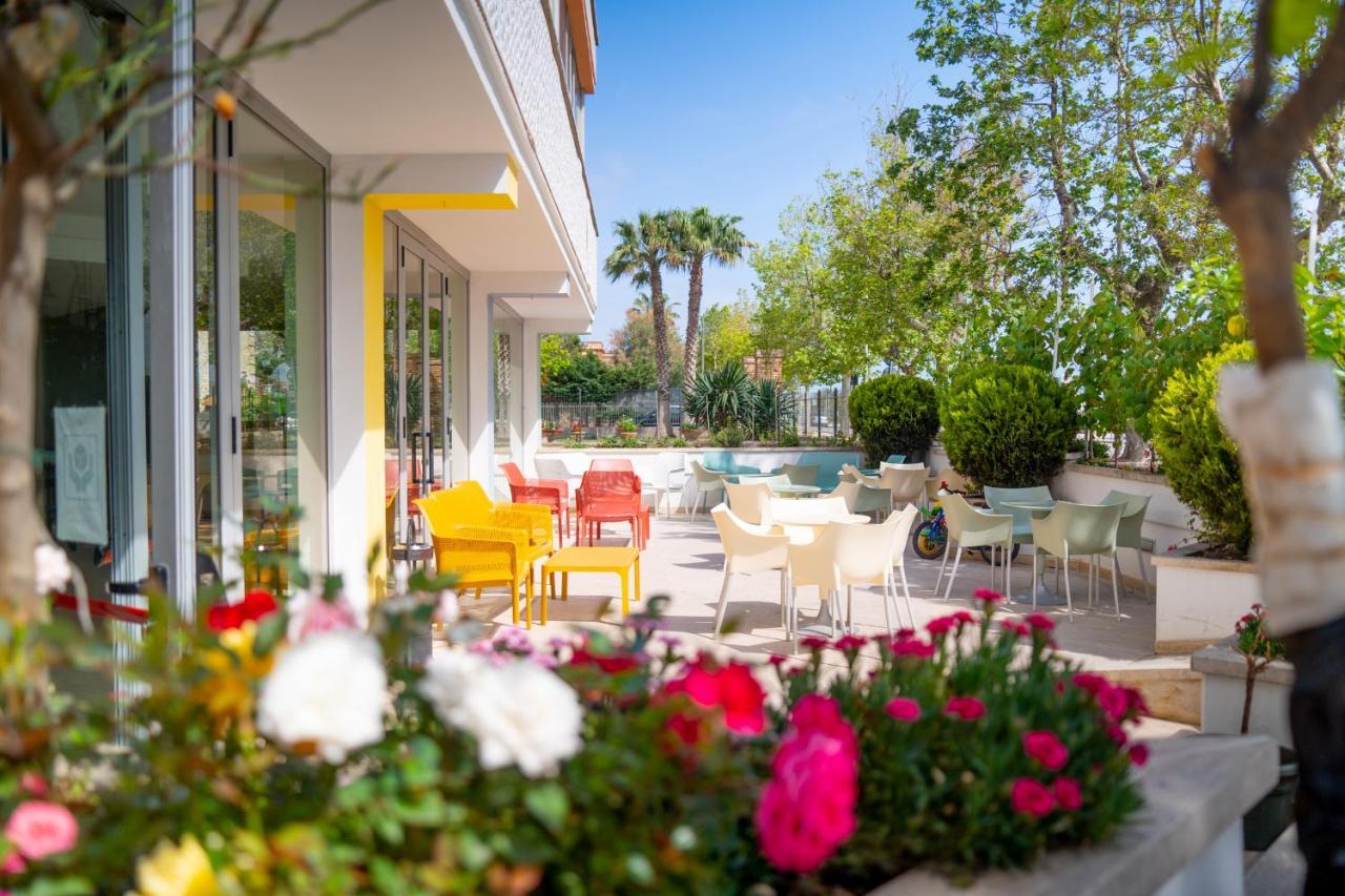 Hotel Royal Giulianova Kültér fotó